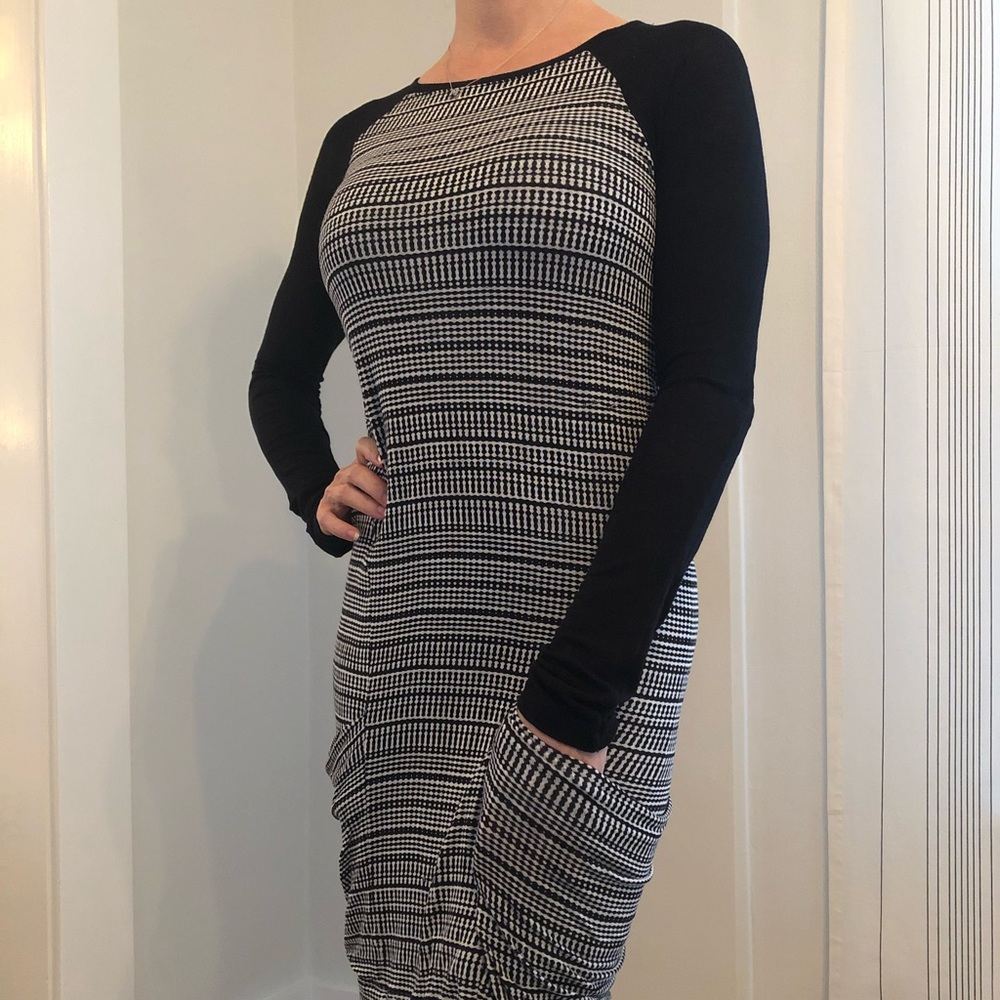 BCBGMaxazria long sleeved dress